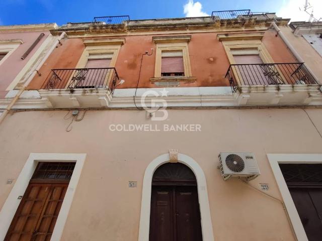 Palazzo / Stabile in vendita a Brindisi BR