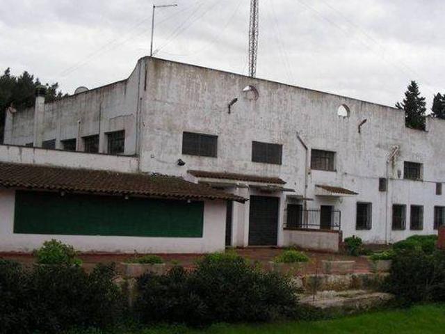 Palazzo / Stabile in vendita a Brindisi BR