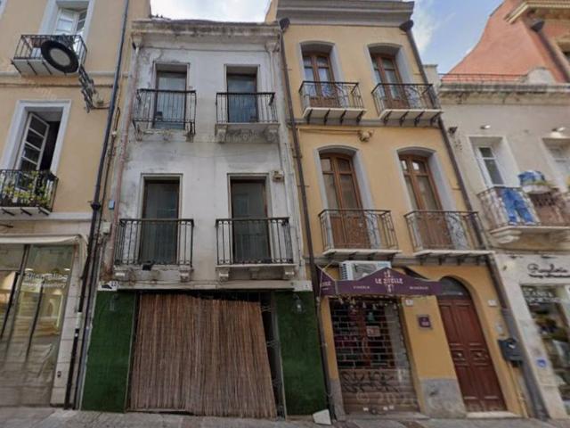 Palazzo / Stabile in vendita a Cagliari CA