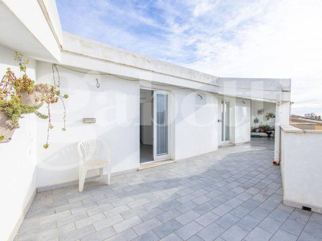 Palazzo / Stabile in vendita a Cagliari CA