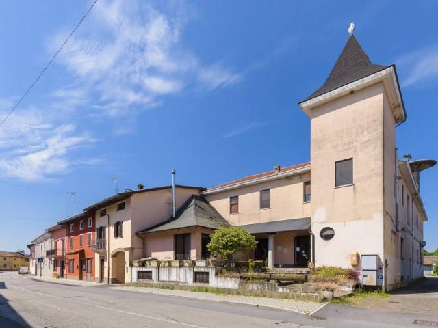 Palazzo / Stabile in vendita a Casalbeltrame NO