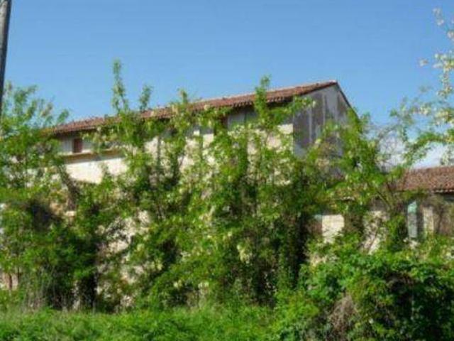 Palazzo / Stabile in vendita a Casalmorano CR