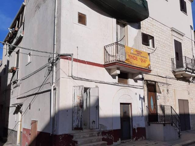 Palazzo / Stabile in vendita a Cassano delle Murge BA