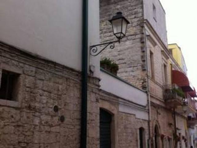 Palazzo / Stabile in vendita a Cassano delle Murge BA