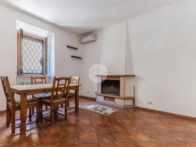Palazzo / Stabile in vendita a Castel Sant'Elia VT