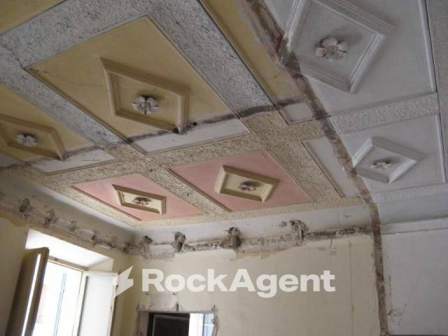 Palazzo / Stabile in vendita a Castelplanio AN
