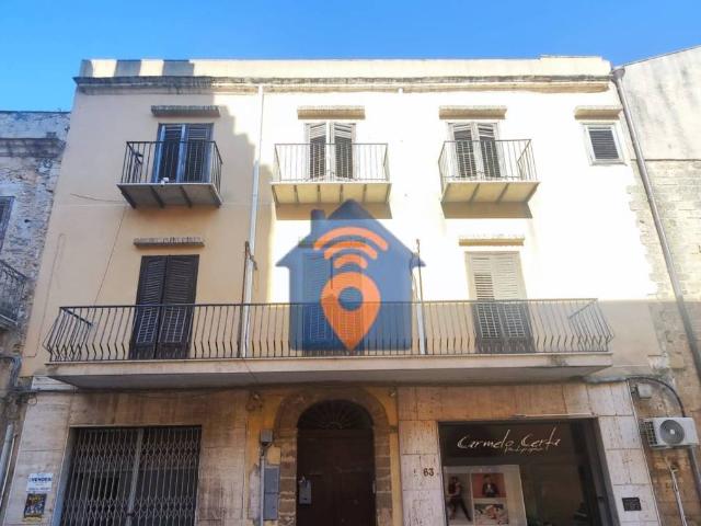 Palazzo / Stabile in vendita a Castelvetrano TP