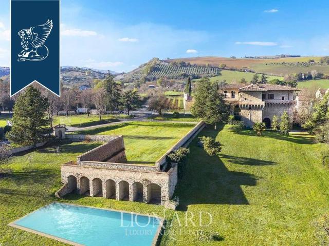 Palazzo / Stabile in vendita a Castrocaro Terme e Terra del Sole FC