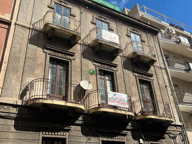 Palazzo / Stabile in vendita a Catania CT