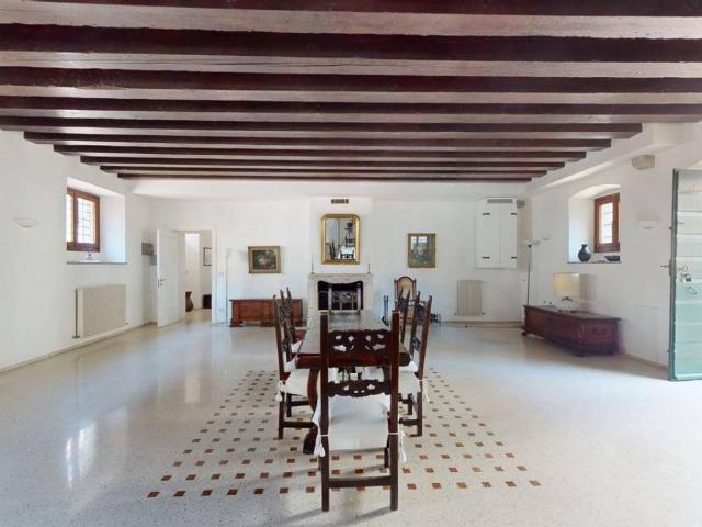 Palazzo / Stabile in vendita a Cividale del Friuli UD