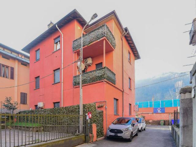 Palazzo / Stabile in vendita a Como CO