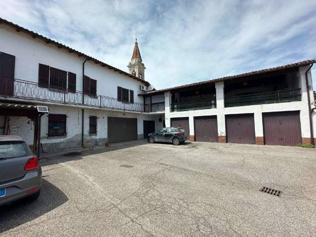 Palazzo / Stabile in vendita a Cortemaggiore PC
