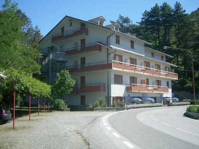 Palazzo / Stabile in vendita a Deiva Marina SP