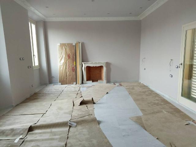 Palazzo / Stabile in vendita a Firenze FI