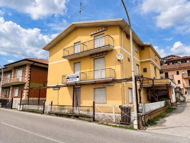 Palazzo / Stabile in vendita a Fiuggi FR