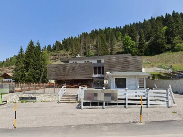 Palazzo / Stabile in vendita a Folgaria TN
