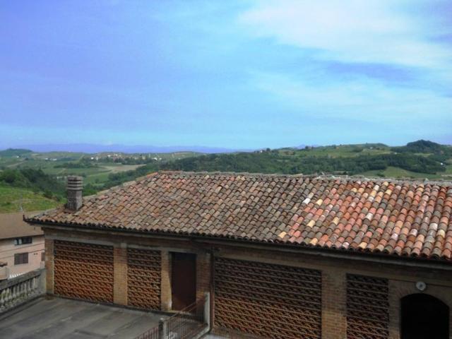 Palazzo / Stabile in vendita a Fontanile AT