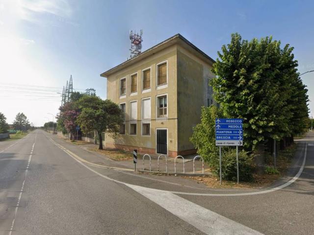 Palazzo / Stabile in vendita a Guidizzolo MN