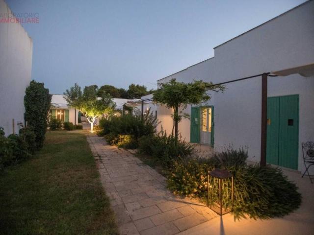 Palazzo / Stabile in vendita a Gallipoli LE