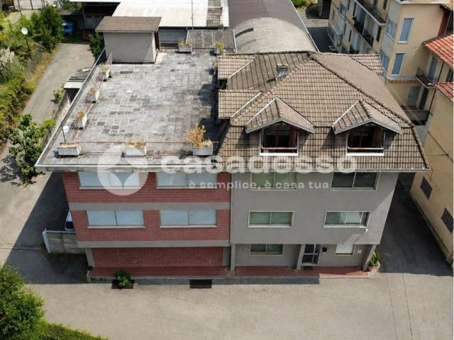 Palazzo / Stabile in vendita a Grignasco NO