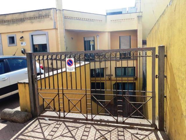 Palazzo / Stabile in vendita a Ittiri SS