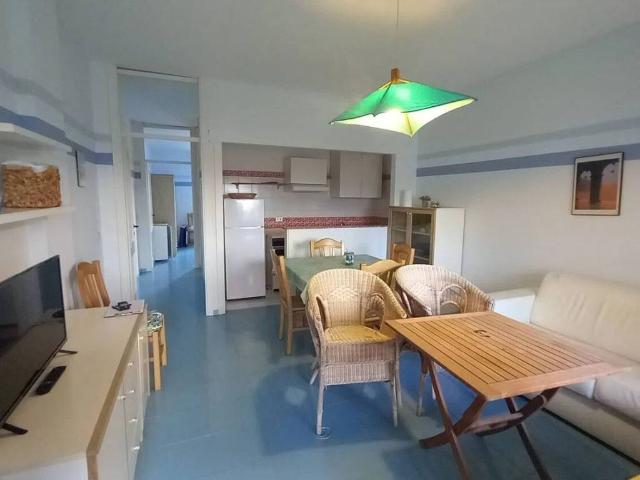 Palazzo / Stabile in vendita a Ischitella FG