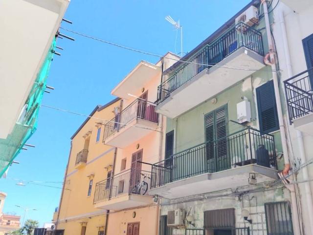 Palazzo / Stabile in vendita a Isola delle Femmine PA