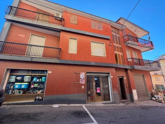 Palazzo / Stabile in vendita a Jerzu OG