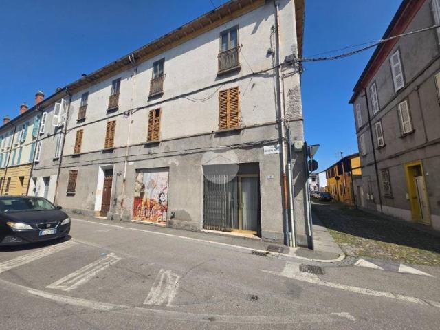 Palazzo / Stabile in vendita a Lugo RA