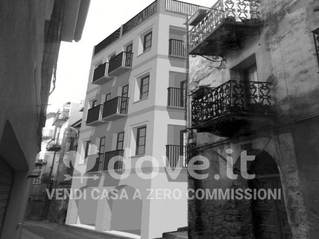 Palazzo / Stabile in vendita a Lanusei OG
