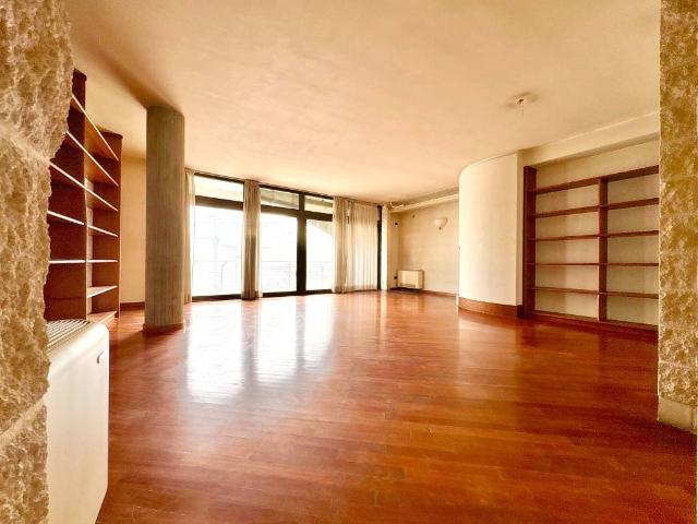 Palazzo / Stabile in vendita a Latiano BR