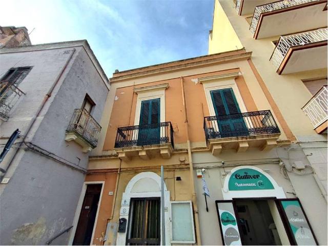 Palazzo / Stabile in vendita a Latiano BR