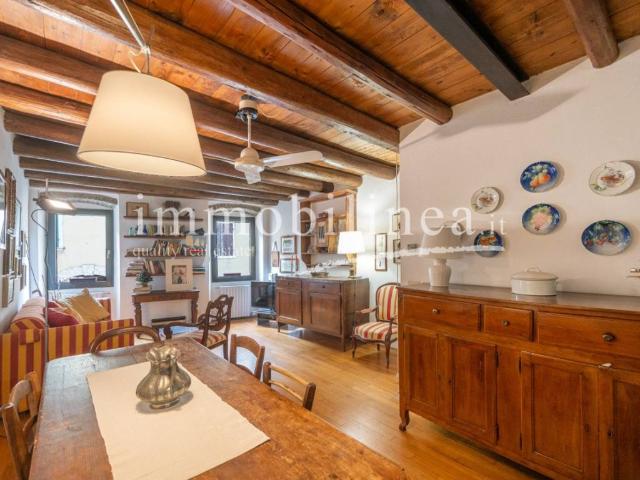 Palazzo / Stabile in vendita a Lazise VR