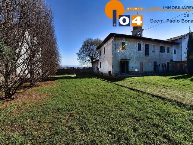Palazzo / Stabile in vendita a Lentate sul Seveso MB