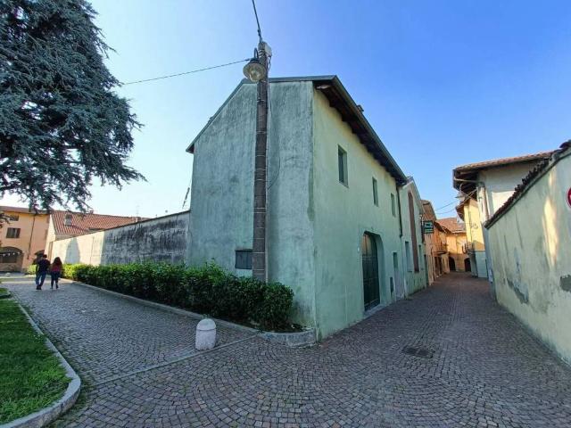 Palazzo / Stabile in vendita a Livorno Ferraris VC