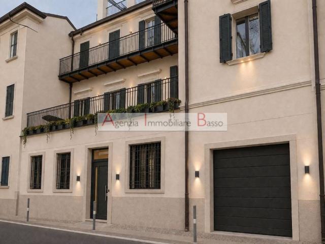 Palazzo / Stabile in vendita a Padova PD
