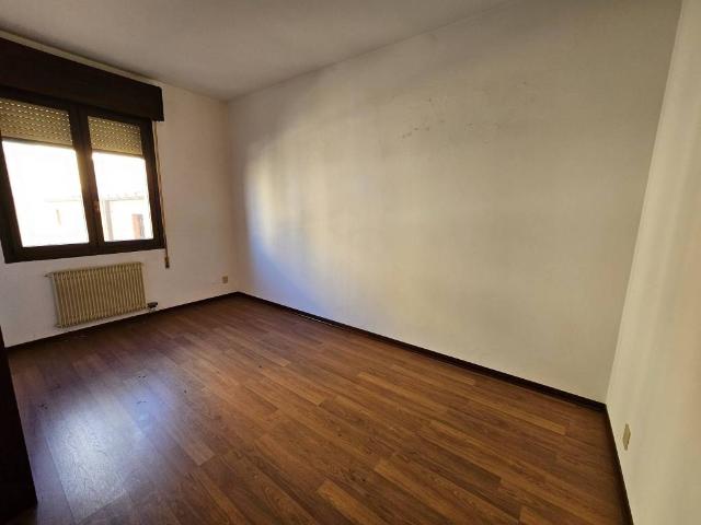 Palazzo / Stabile in vendita a Padova PD