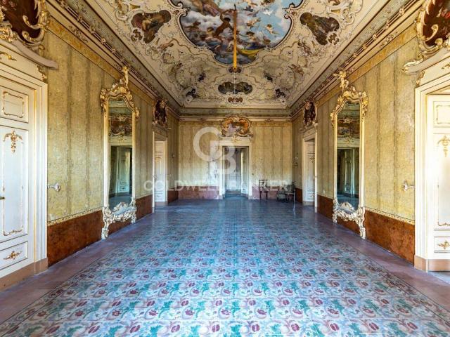 Palazzo / Stabile in vendita a Palazzolo Acreide SR