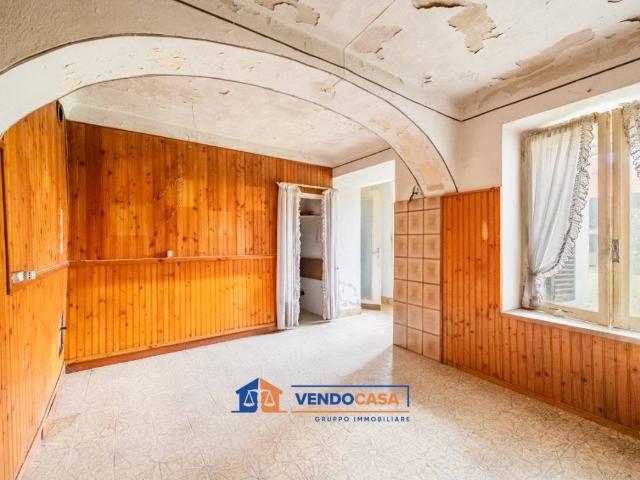 Palazzo / Stabile in vendita a Peveragno CN