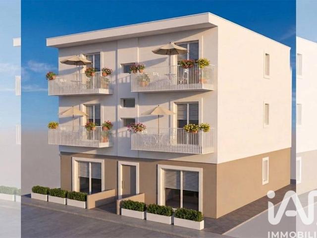 Palazzo / Stabile in vendita a Porto Sant'Elpidio FM