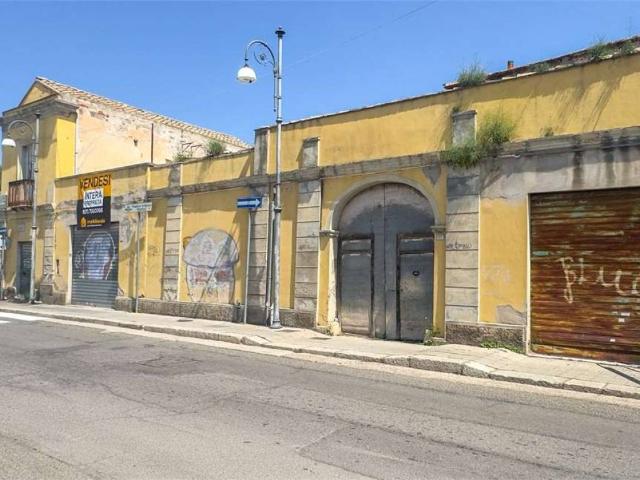 Palazzo / Stabile in vendita a Quartu Sant'Elena CA