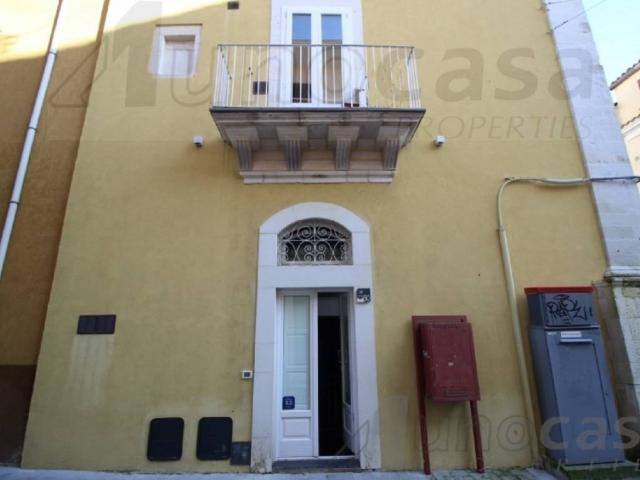 Palazzo / Stabile in vendita a Ragusa RG
