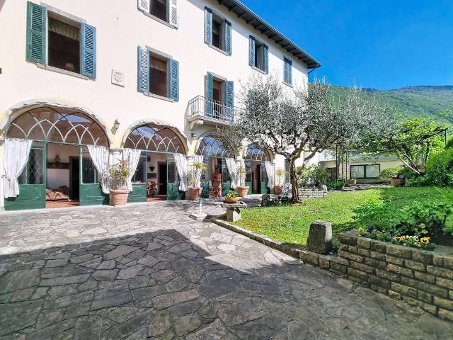Palazzo / Stabile in vendita a Ranzanico BG