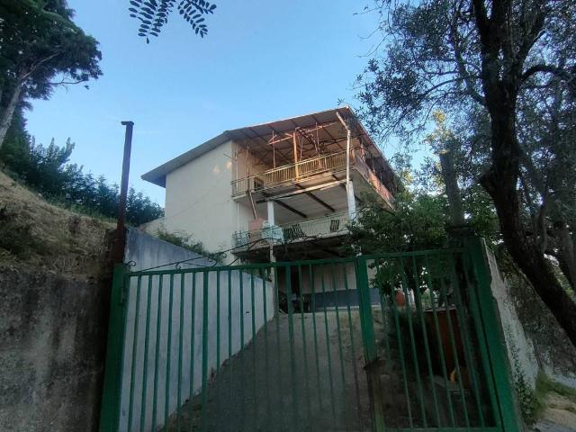 Palazzo / Stabile in vendita a Reggio Calabria RC