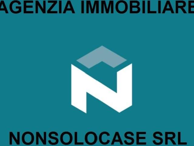 Palazzo / Stabile in vendita a Reggio Emilia RE