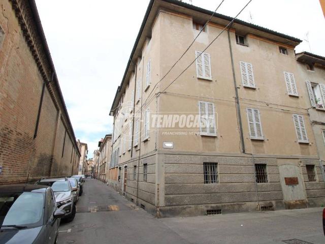 Palazzo / Stabile in vendita a Reggio Emilia RE