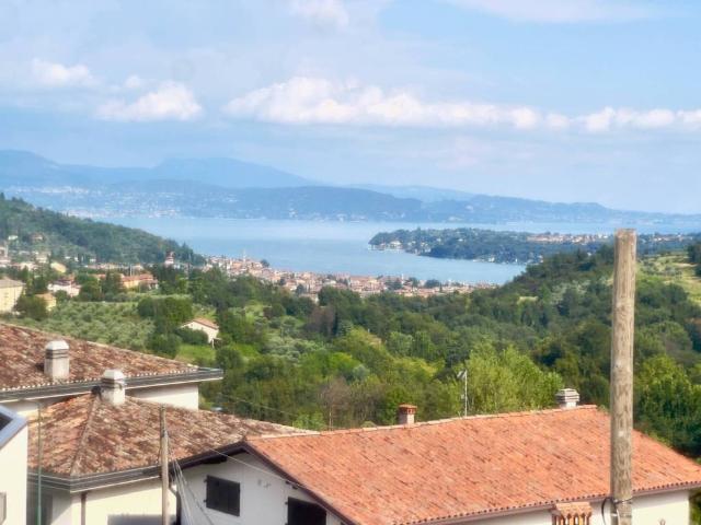 Palazzo / Stabile in vendita a Roè Volciano BS