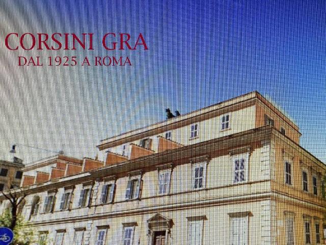 Palazzo / Stabile in vendita a Roma RM
