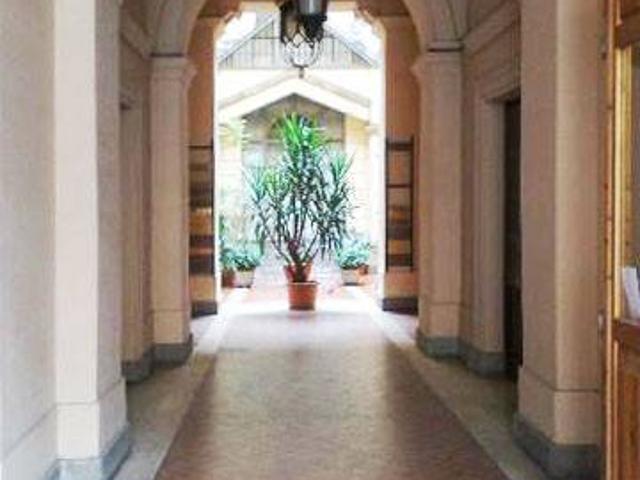 Palazzo / Stabile in vendita a Roma RM