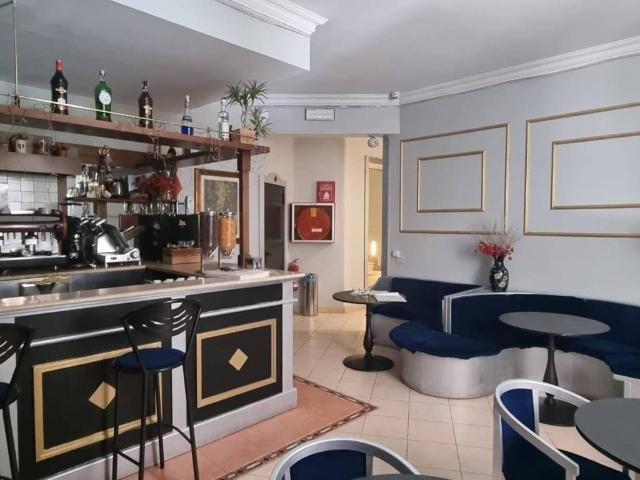 Palazzo / Stabile in vendita a Roma RM
